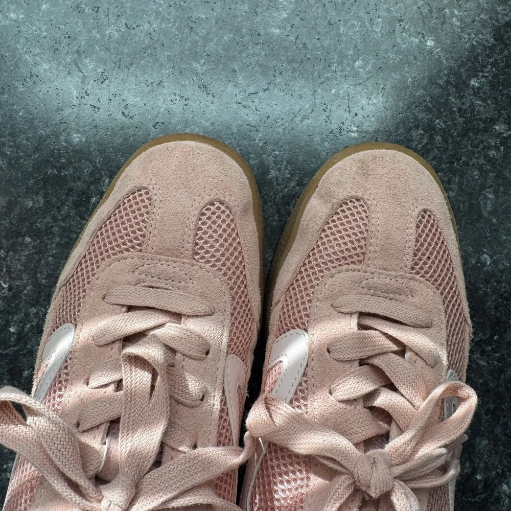 Steve Madden Pink Textile and Leather Trendy Lace Up Sneaker